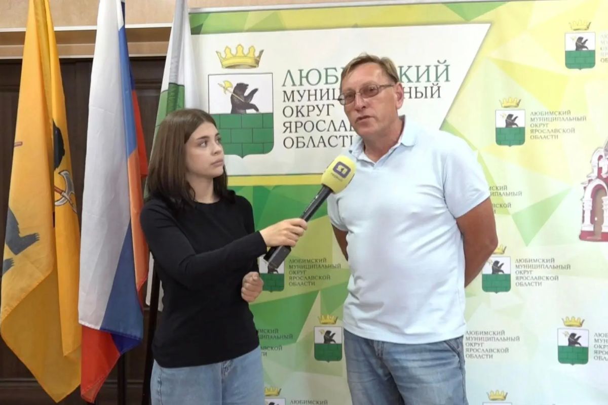 Михаил Евраев: Три часа общались с жителями Ярославской области в эфире телеканала «ЯПервый» Михаил Евраев: Три часа общались с жителями Ярославской области в эфире телеканала «ЯПервый»