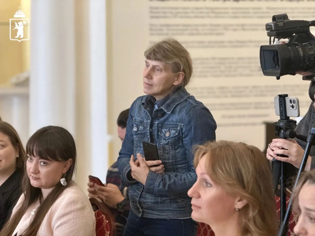 В Ярославле состоялась пресс-конференция по предстоящему вручению Премии «Поступок» имени Сергея Пускепалиса В Ярославле состоялась пресс-конференция по предстоящему вручению Премии «Поступок» имени Сергея Пускепалиса