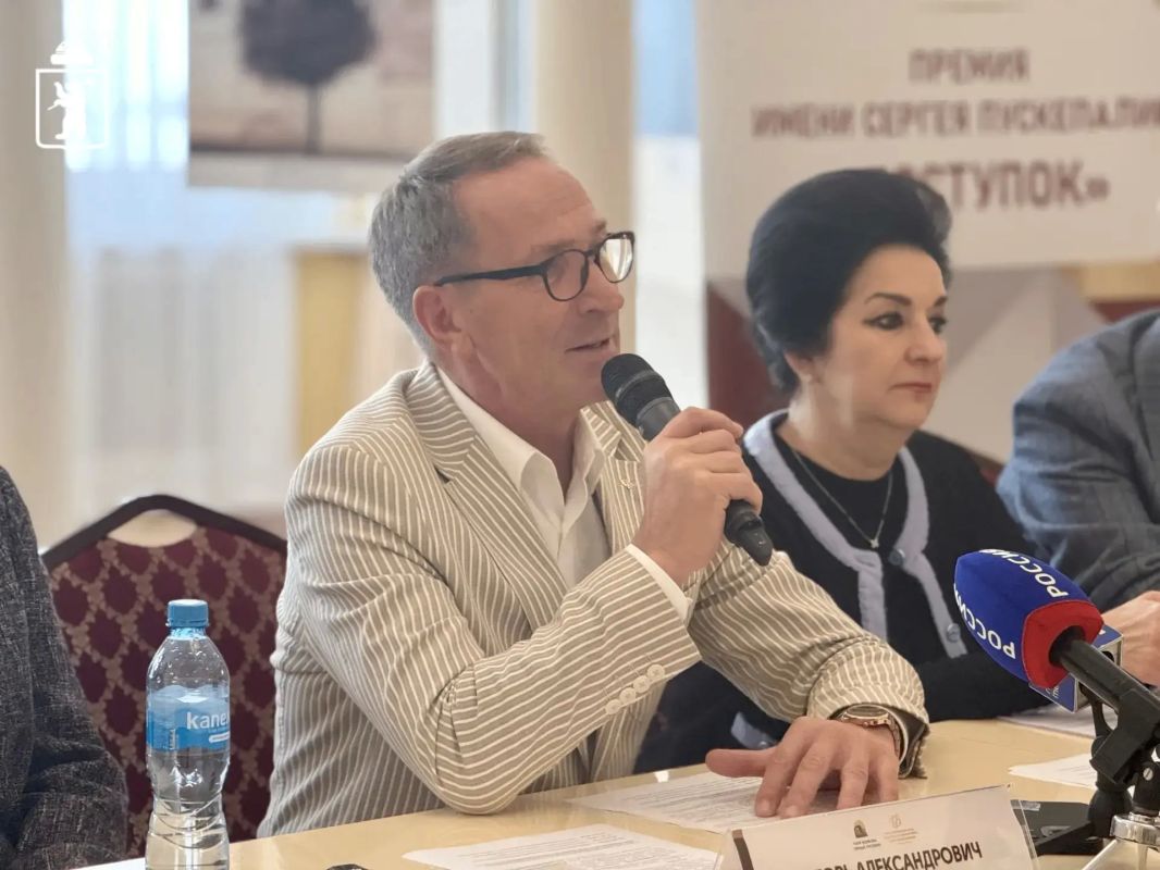 В Ярославле состоялась пресс-конференция по предстоящему вручению Премии «Поступок» имени Сергея Пускепалиса В Ярославле состоялась пресс-конференция по предстоящему вручению Премии «Поступок» имени Сергея Пускепалиса