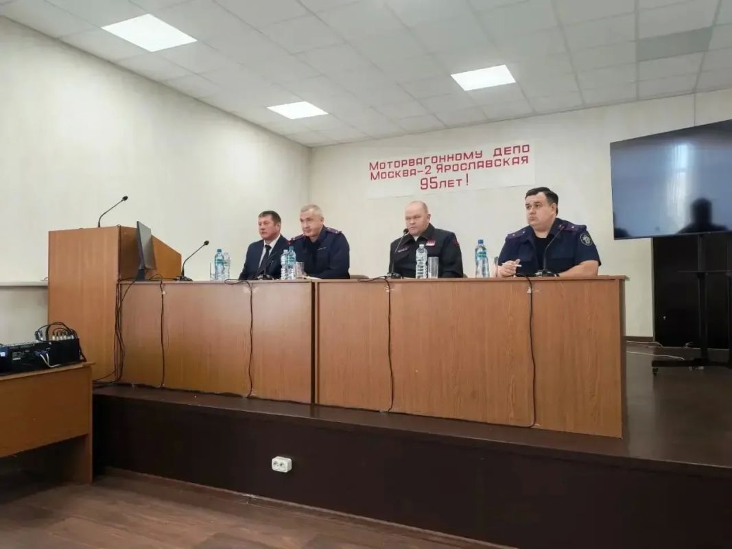 Представители Западного МСУТ СК России провели выездной прием граждан в Москве Представители Западного МСУТ СК России провели выездной прием граждан в Москве