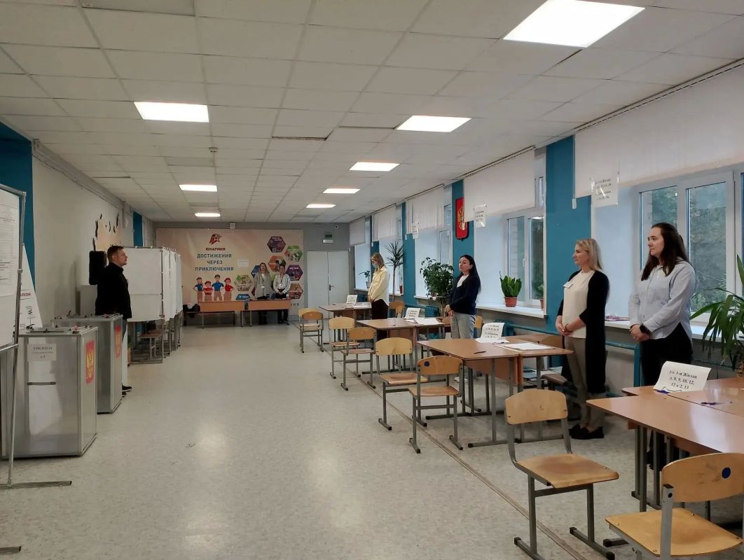 В Ярославской области открылись избирательные участки В Ярославской области открылись избирательные участки