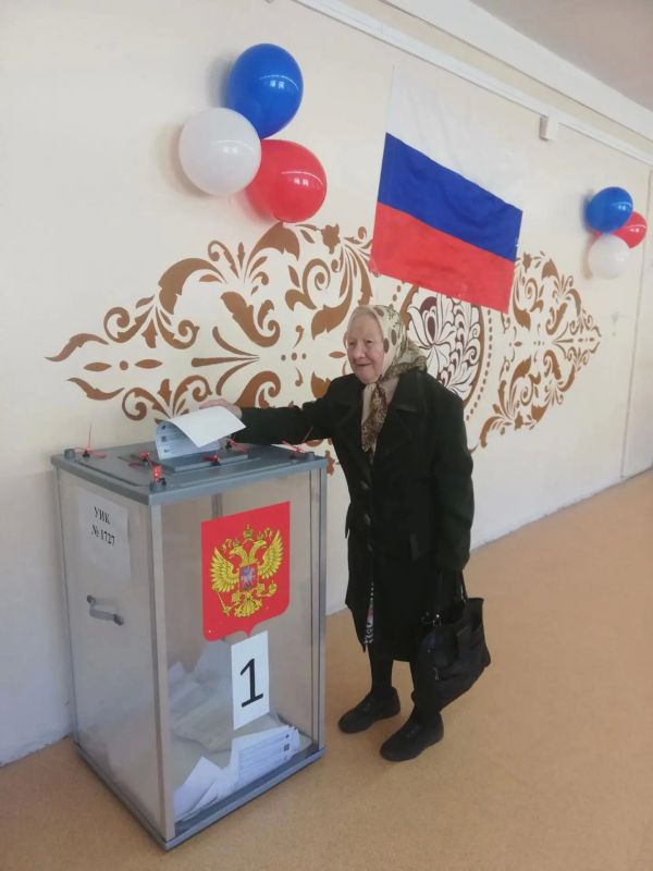Золотая мудрость и гражданский долг: дань уважения старшему поколению Золотая мудрость и гражданский долг: дань уважения старшему поколению