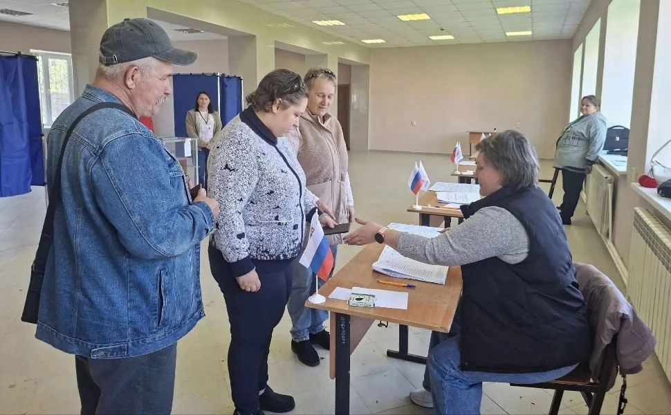 Выборы в Государственную Думу: явка избирателей Ярославской области на 12 часов Выборы в Государственную Думу: явка избирателей Ярославской области на 12 часов