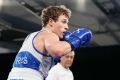 Вячеслав Рогозин одержал победу в 1/8 финала чемпионата Европы по боксу среди мужчин!
