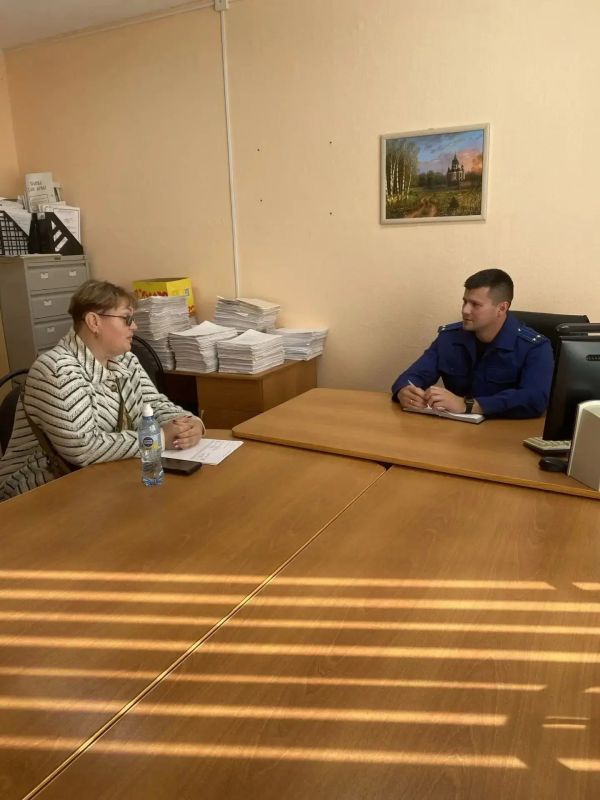 Прокурор Некоузского района Виктор Годин провел выездной личный прием членов семей участников специальной военной операции Прокурор Некоузского района Виктор Годин провел выездной личный прием членов семей участников специальной военной операции
