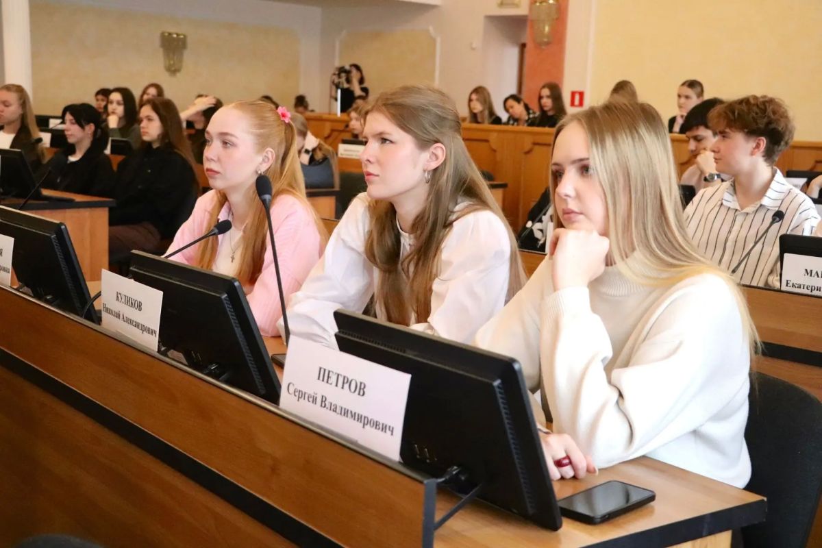 «ГосСтарт»: в Ярославле открыли новый сезон проведения уроков местного самоуправления «ГосСтарт»: в Ярославле открыли новый сезон проведения уроков местного самоуправления