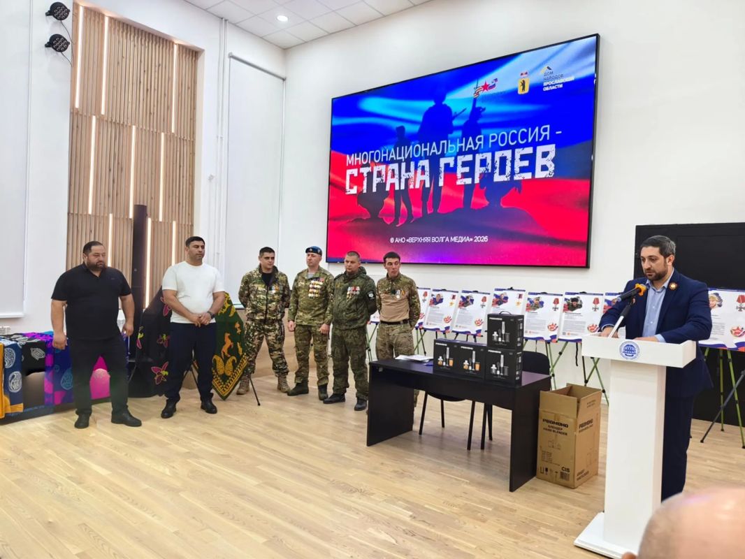 Михаил Евраев: Наш регион присоединился к всероссийскому проекту «Многонациональная Россия – страна героев» Михаил Евраев: Наш регион присоединился к всероссийскому проекту «Многонациональная Россия – страна героев»