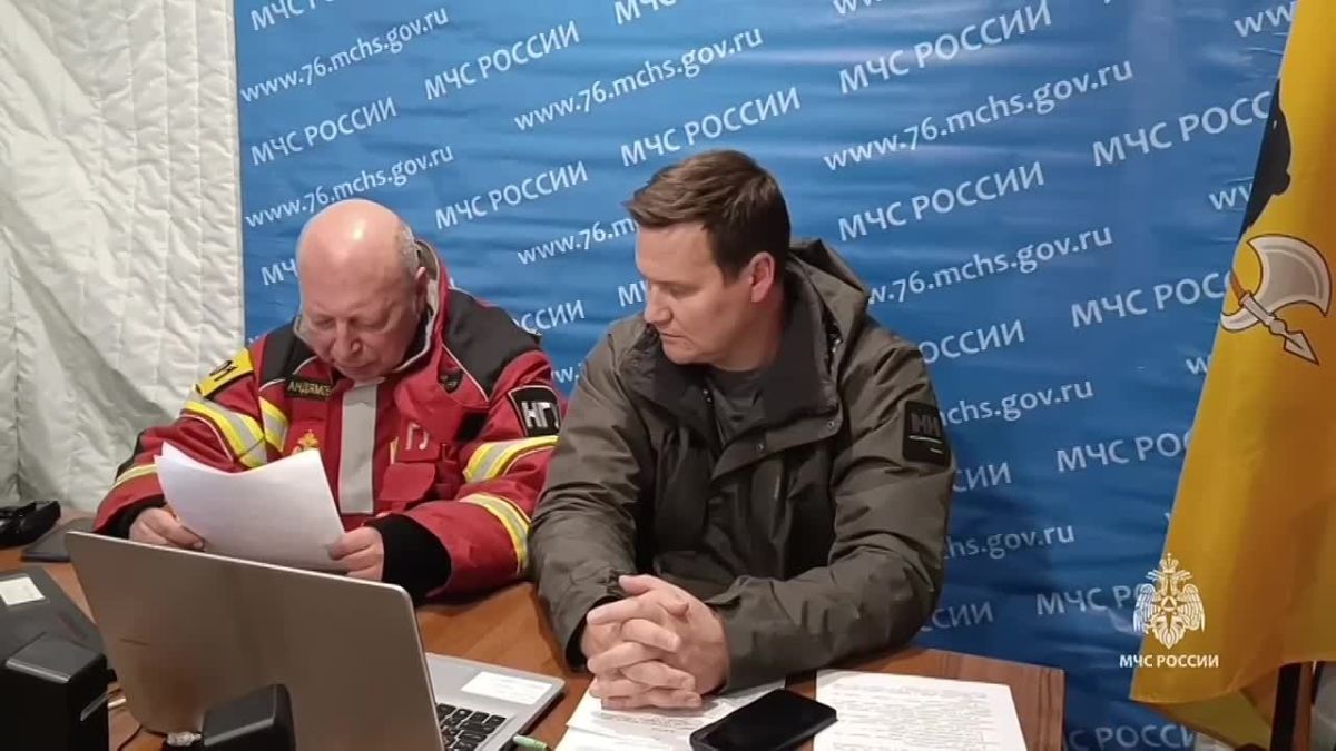 Работы на месте происшествия в Ярославской области ведутся в круглосуточном режиме