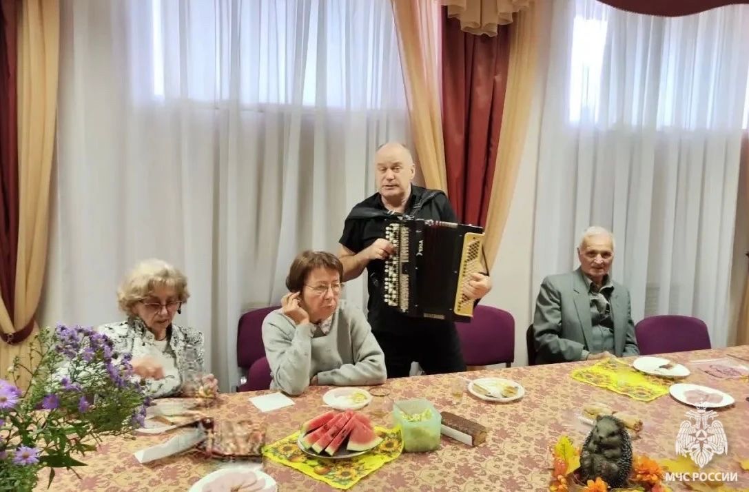 День старшего поколения: тепло, труд и добрые традиции День старшего поколения: тепло, труд и добрые традиции