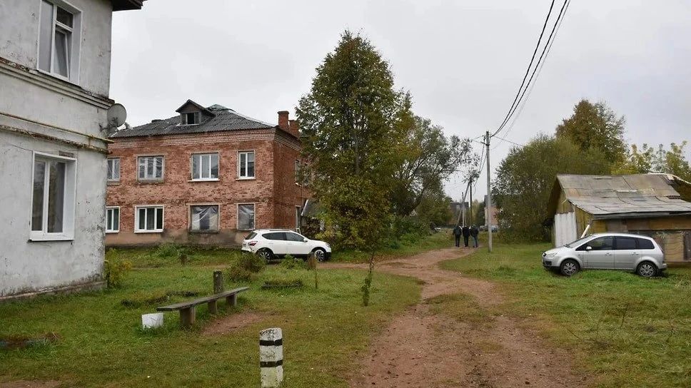 В Кубринске Ярославской области пострадавшие при пожаре подали более 400 заявлений на выплаты