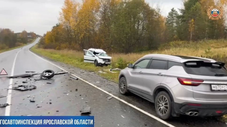 На трассе Тутаев—Шопша в Ярославском районе в ДТП погиб водитель Lada Largus, его пассажир госпитализирован