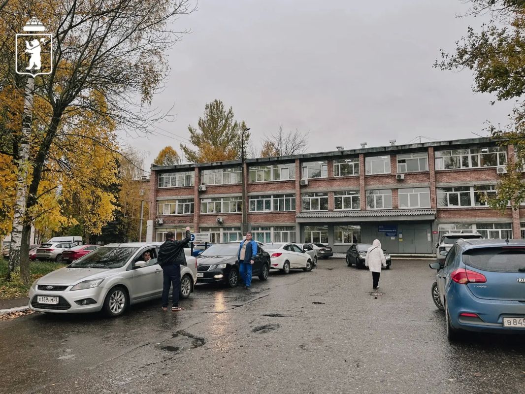 Возле больницы №9 может появиться новое парковочное пространство Возле больницы №9 может появиться новое парковочное пространство