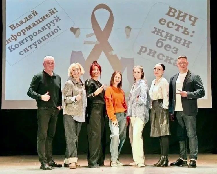 В Ярославле полицейские и общественники провели ряд профилактических встреч со студентами колледжей В Ярославле полицейские и общественники провели ряд профилактических встреч со студентами колледжей
