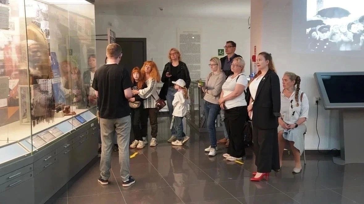 Михаил Евраев: Сегодня юбилей, 45 лет, отмечает Музей боевой славы – филиал Ярославского музея-заповедника Михаил Евраев: Сегодня юбилей, 45 лет, отмечает Музей боевой славы – филиал Ярославского музея-заповедника