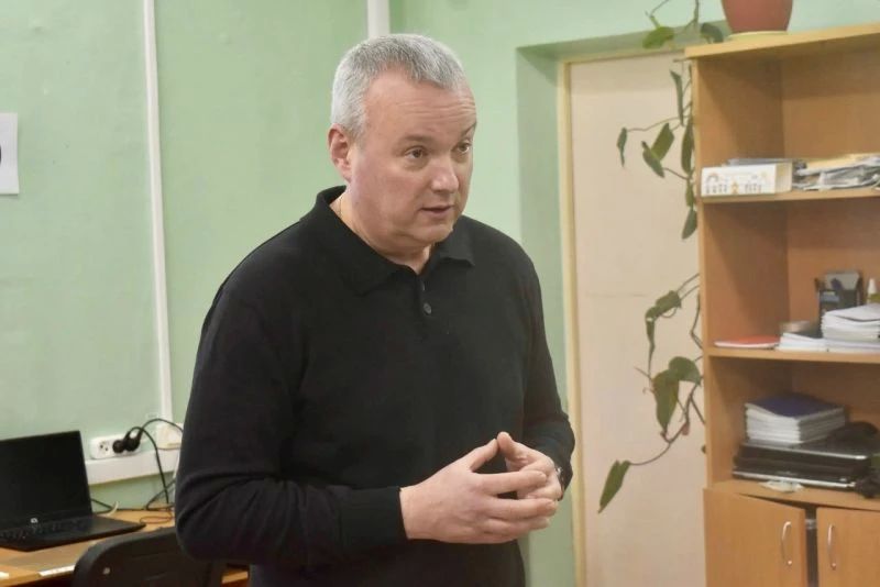 В Ярославле полицейские и общественники провели ряд профилактических встреч со студентами колледжей В Ярославле полицейские и общественники провели ряд профилактических встреч со студентами колледжей