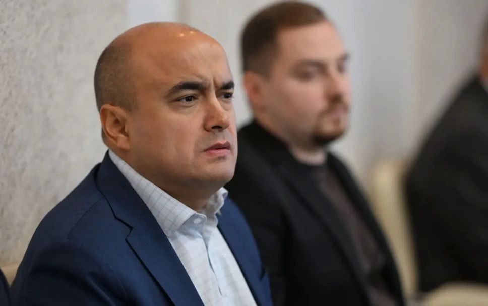 Михаил Евраев: Организуем работу выездных многофункциональных центров в 10 населенных пунктах региона Михаил Евраев: Организуем работу выездных многофункциональных центров в 10 населенных пунктах региона