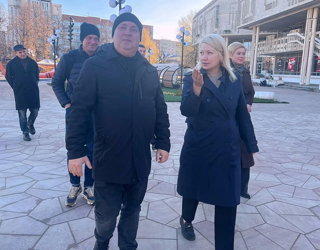 Скоро площадь Юности в Ярославле откроется после масштабного благоустройства! Скоро площадь Юности в Ярославле откроется после масштабного благоустройства!