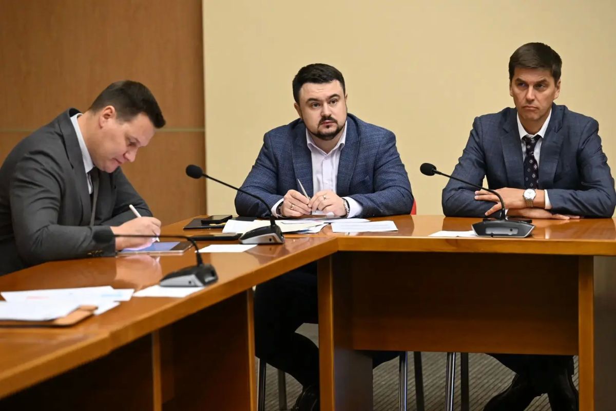 Михаил Евраев: Вечером в Рыбинске провел заседание оперативного штаба по ситуации с теплом Михаил Евраев: Вечером в Рыбинске провел заседание оперативного штаба по ситуации с теплом