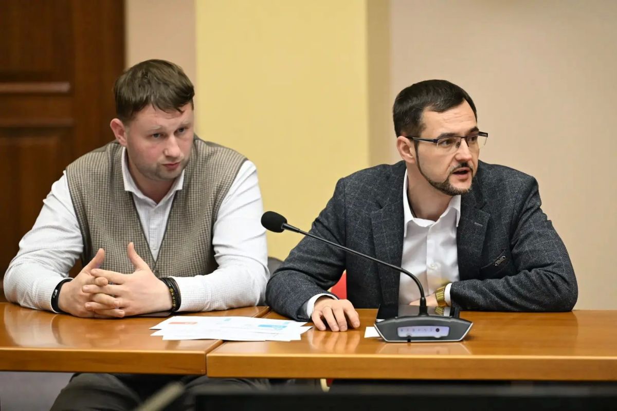 Михаил Евраев: Вечером в Рыбинске провел заседание оперативного штаба по ситуации с теплом Михаил Евраев: Вечером в Рыбинске провел заседание оперативного штаба по ситуации с теплом