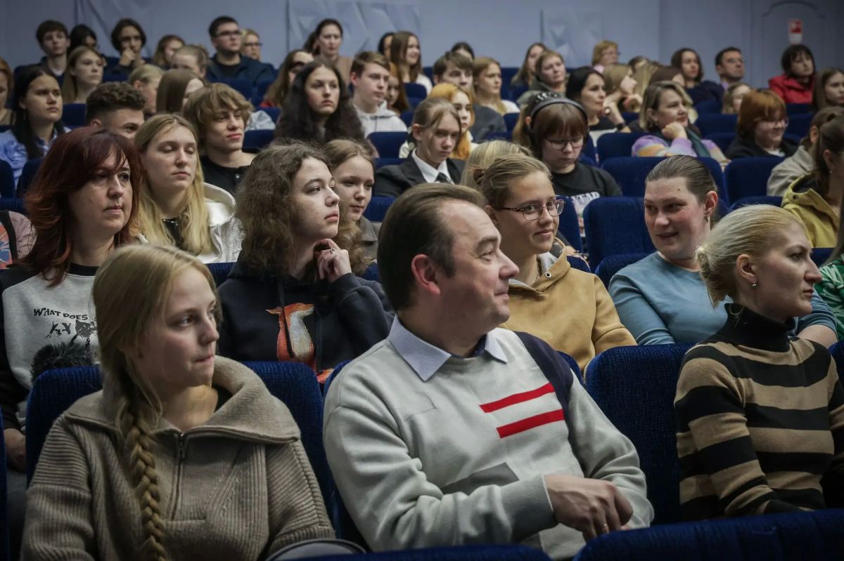В Рыбинске прошел День открытых дверей Ярославского педагогического университета В Рыбинске прошел День открытых дверей Ярославского педагогического университета