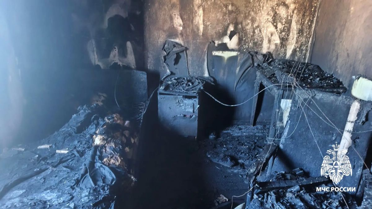 При пожаре в Большесельском округе погиб человек При пожаре в Большесельском округе погиб человек