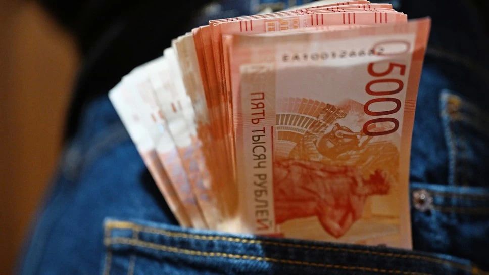 Муниципалитет Ярославля одобрил повышение ежемесячного денежного вознаграждения мэру города