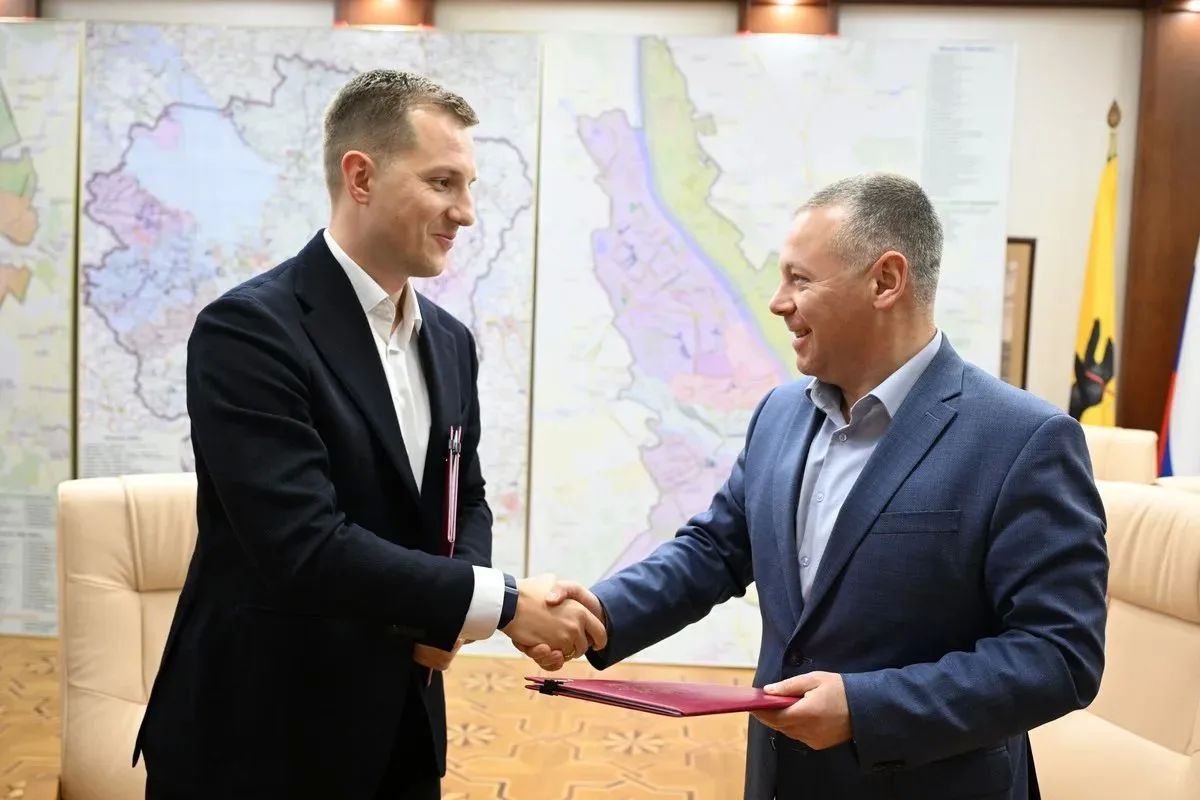 Михаил Евраев: Подписали соглашение с руководителем экосистемы «Добро.рф» Артемом Павловичем Метелевым о запуске в регионе стратегической инициативы «Добро – норма жизни» Михаил Евраев: Подписали соглашение с руководителем экосистемы «Добро.рф» Артемом Павловичем Метелевым о запуске в регионе стратегической инициативы «Добро – норма жизни»