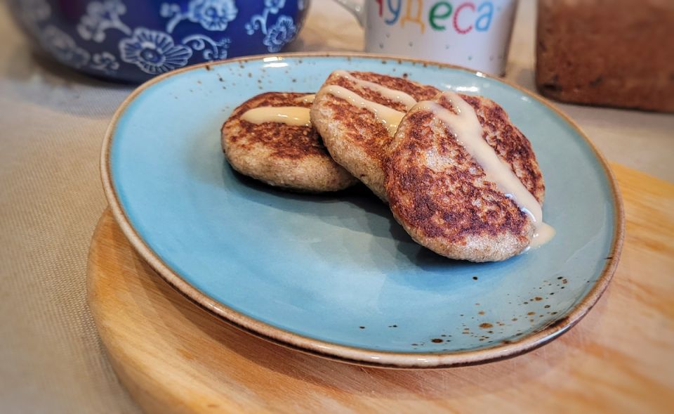 Оладьи из зеленой гречки: Полезный десерт без муки и сахара