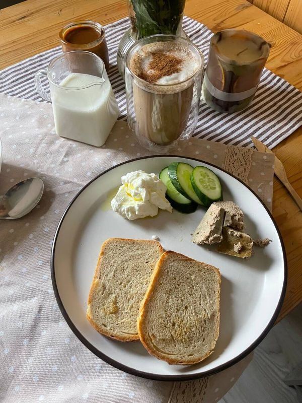 Светлый понедельник: утренние радости